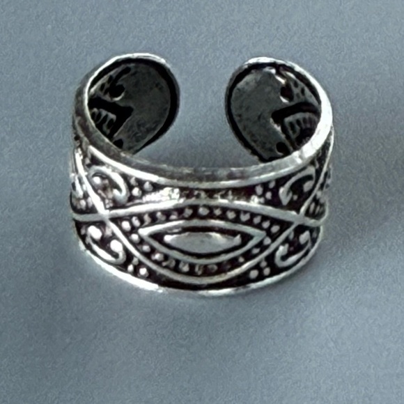 Sterling Silver Patterned Wide Ear Cuff - Picture 4 of 10